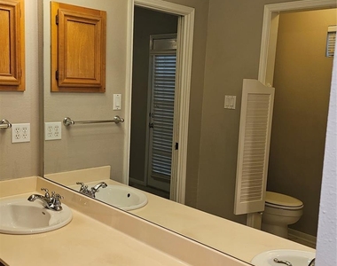 3607 Duncaster Drive - Photo Thumbnail 22