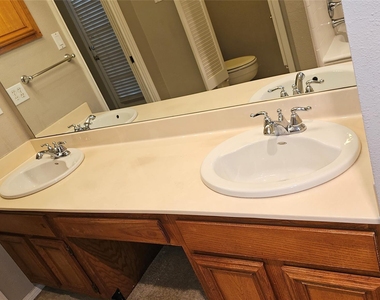 3607 Duncaster Drive - Photo Thumbnail 24