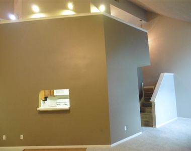 3607 Duncaster Drive - Photo Thumbnail 5
