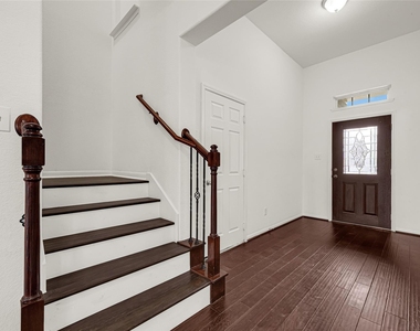 3727 Varna Court - Photo Thumbnail 2