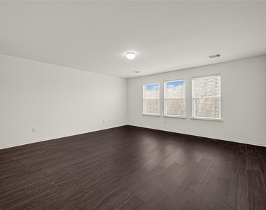 3727 Varna Court - Photo Thumbnail 17