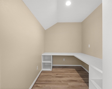 2610 Mandi Court - Photo Thumbnail 27