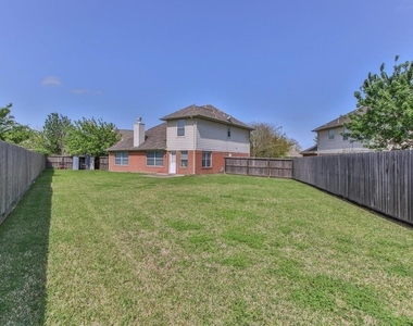 5302 Palo Duro Drive - Photo Thumbnail 17
