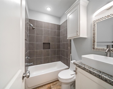 16928 Kempwood - Photo Thumbnail 17
