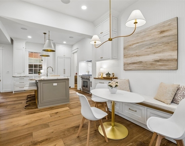 2031 Sheridan Street - Photo Thumbnail 7