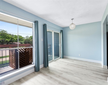 18519 Egret Bay Boulevard - Photo Thumbnail 15