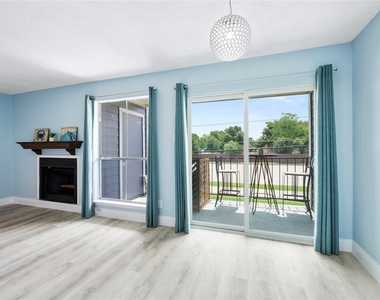18519 Egret Bay Boulevard - Photo Thumbnail 9