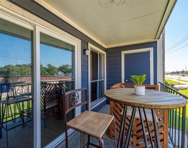 18519 Egret Bay Boulevard - Photo Thumbnail 6