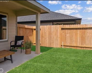 6007 Orchid Crest Lane - Photo Thumbnail 19