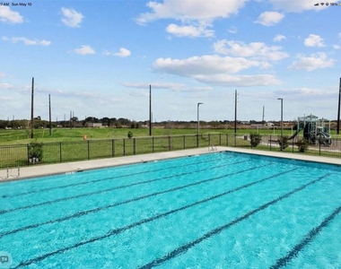 6007 Orchid Crest Lane - Photo Thumbnail 24