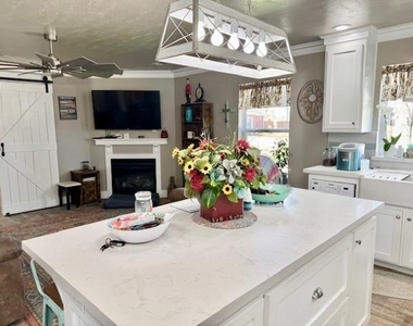 59 Private Road 2102 - Photo Thumbnail 6