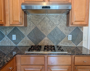 26803 Rockwood Park Lane - Photo Thumbnail 23