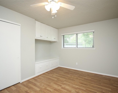 30115 Misty Meadow Drive - Photo Thumbnail 18