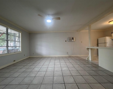 613 Pacific Street - Photo Thumbnail 9