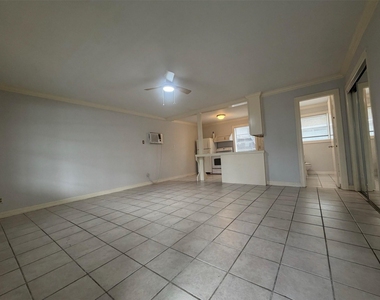 613 Pacific Street - Photo Thumbnail 18