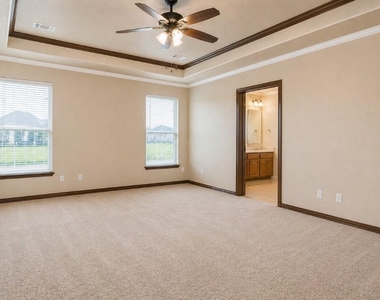 14215 Jaubert Court - Photo Thumbnail 5