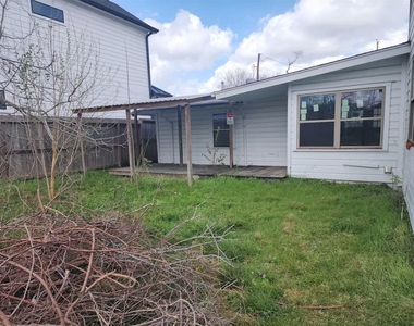 9021 Lomax Street - Photo Thumbnail 1