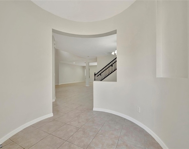 10245 S Golden Elm Drive - Photo Thumbnail 11