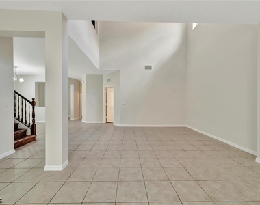 10245 S Golden Elm Drive - Photo Thumbnail 17
