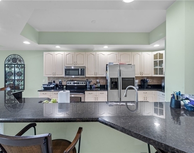2797 1st Street - Photo Thumbnail 7