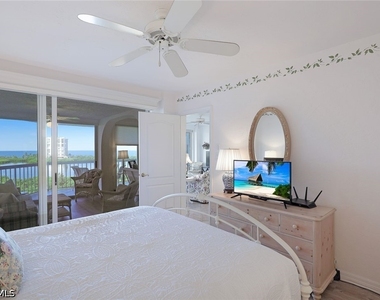 5501 Heron Point Drive - Photo Thumbnail 10