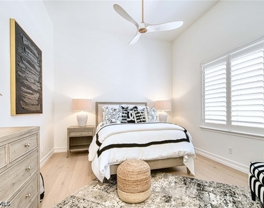 9013 Terranova Drive - Photo Thumbnail 31