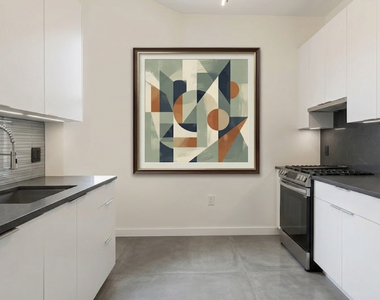 East 46th Street - Photo Thumbnail 2