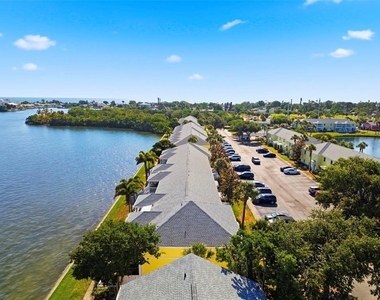 201 Pompano Drive Se - Photo Thumbnail 45