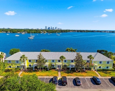201 Pompano Drive Se - Photo Thumbnail 43