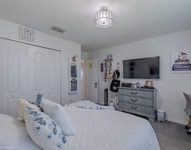 13804 Trull Way - Photo Thumbnail 13