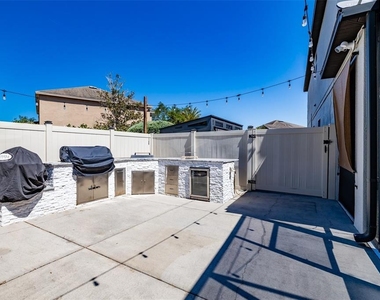 13804 Trull Way - Photo Thumbnail 28