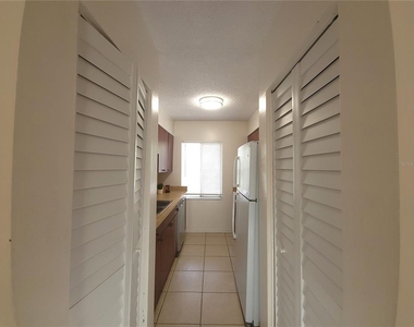 7505 Pitch Pine Circle - Photo Thumbnail 10