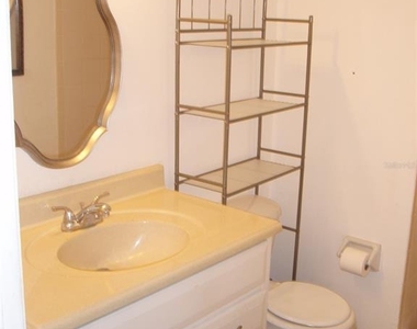 6468 Bonnie Bay Circle N - Photo Thumbnail 12