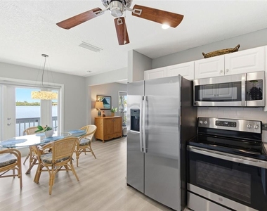 4805 Cobia Drive Se - Photo Thumbnail 9