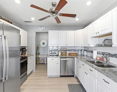 4805 Cobia Drive Se - Photo Thumbnail 11