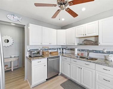 4805 Cobia Drive Se - Photo Thumbnail 12
