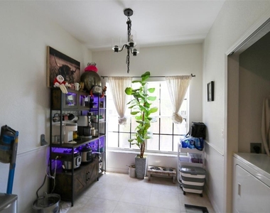 10922 Winter Crest Drive - Photo Thumbnail 2