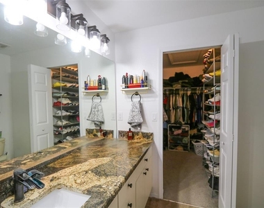 10922 Winter Crest Drive - Photo Thumbnail 10