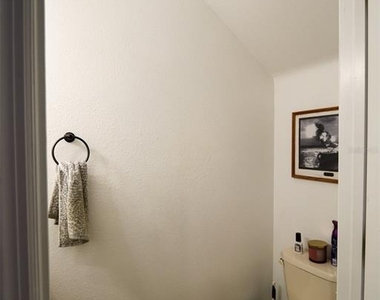 10922 Winter Crest Drive - Photo Thumbnail 7