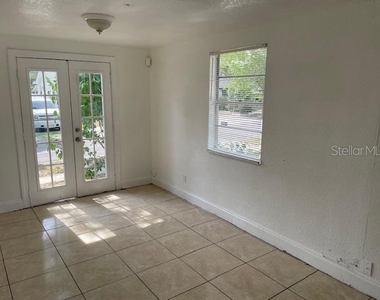 3411 N 13th Street - Photo Thumbnail 1
