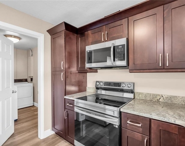 6860 Park Street S - Photo Thumbnail 4