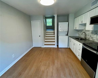 4201 La Dega Court - Photo Thumbnail 17