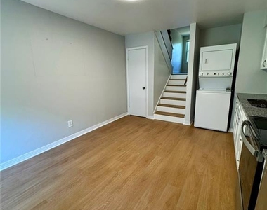 4201 La Dega Court - Photo Thumbnail 20