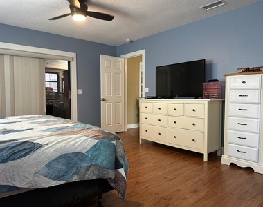 818 Mendoza Drive - Photo Thumbnail 34