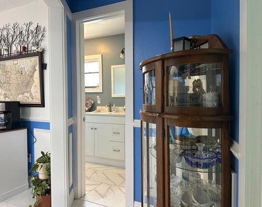 818 Mendoza Drive - Photo Thumbnail 19