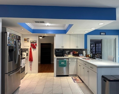 818 Mendoza Drive - Photo Thumbnail 27