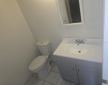 5850 Cypress Gardens Boulevard - Photo Thumbnail 7