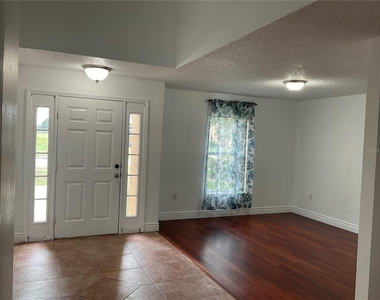 10318 Laxton Street - Photo Thumbnail 6