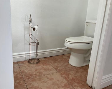 10318 Laxton Street - Photo Thumbnail 26