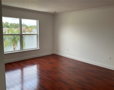 10318 Laxton Street - Photo Thumbnail 13